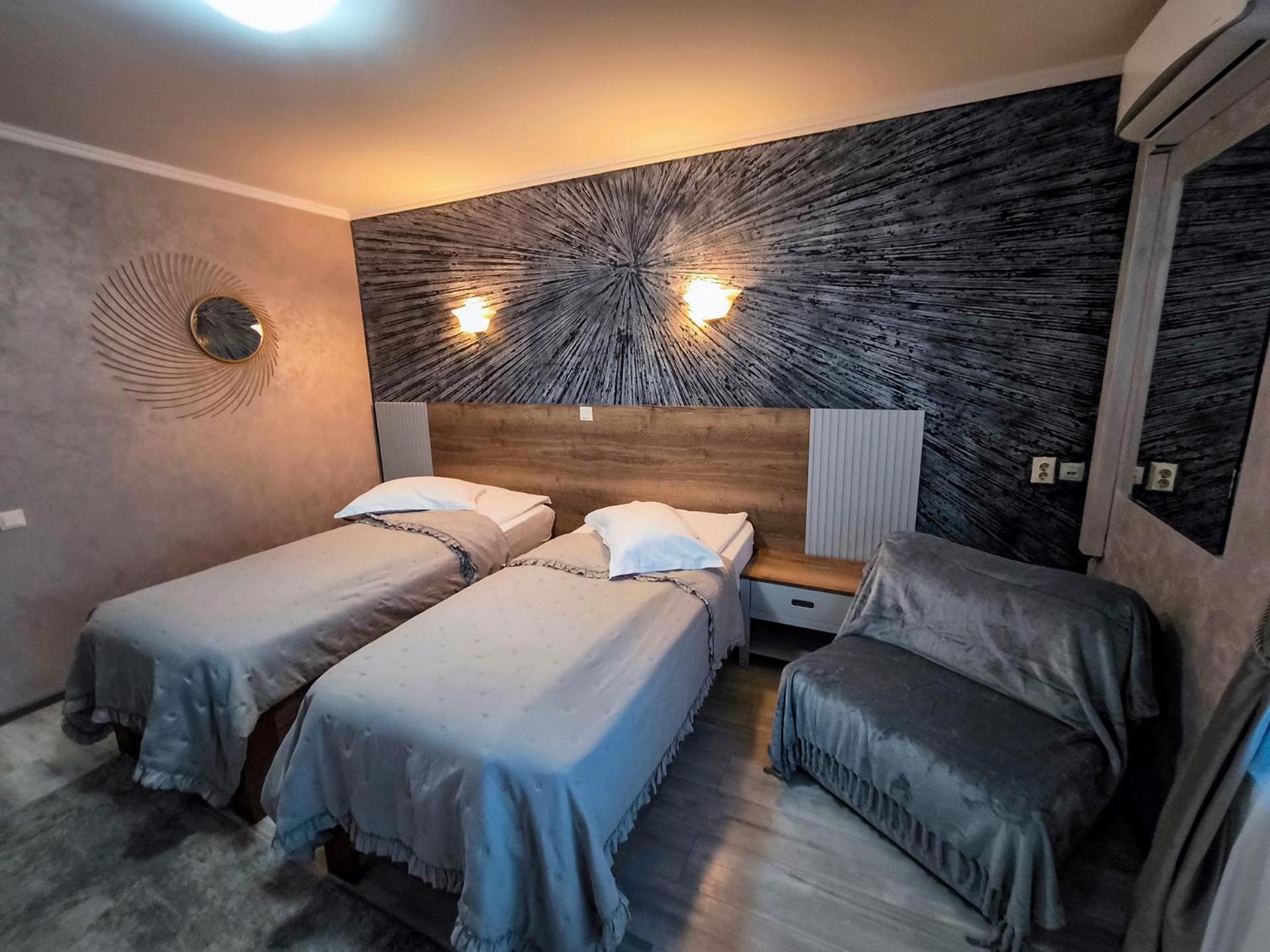 Hotel Dorobanti Iasi Exterior foto